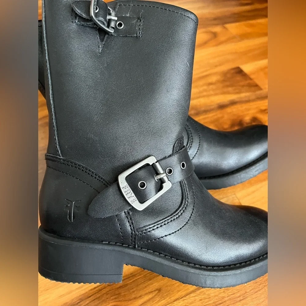 Frye Pull-On Boots, NEW